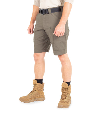 Side of Men's V2 Tactical Short in Ranger Green